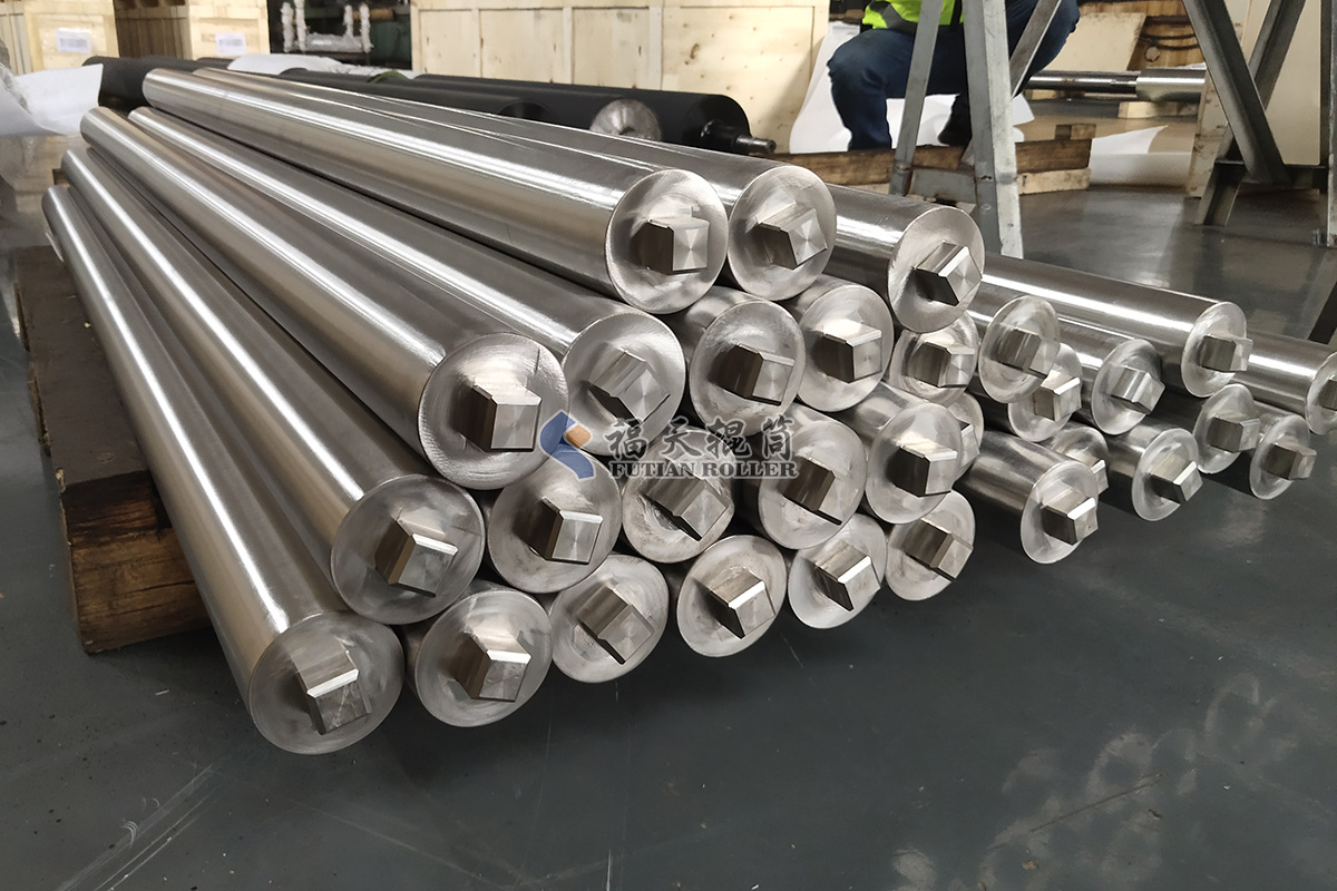 福天輥筒對以色列客戶出貨一批不銹鋼輥筒和鋁型材橫梁